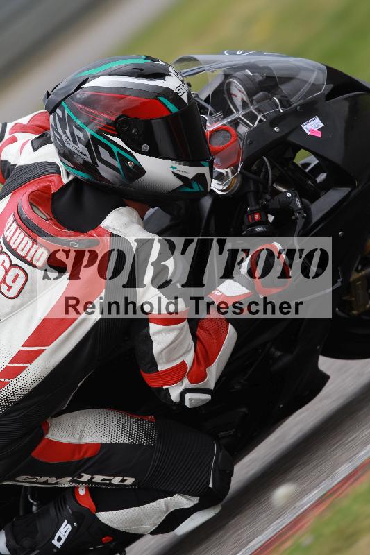 Archiv-2022/13 25.04.2022 Plüss Moto Sport ADR/Freies Fahren/469